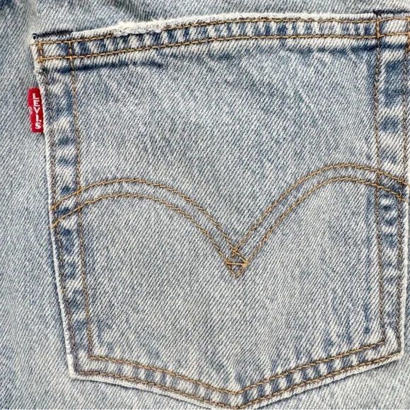 Levi’s 501 Wedgie Straight Leg Jeans Distressed - Picture 6 of 12